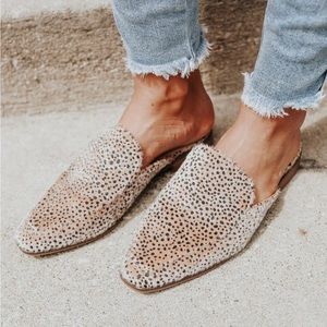 Chinese Laundry Softest Animal Print Mule - Cheetah - Camel Pony Hair